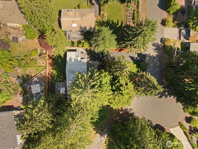 19830 82nd Place W, Edmonds, WA 98026