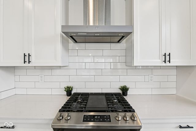 1432 Chatham Hills Boulevard, Westfield, IN 46074