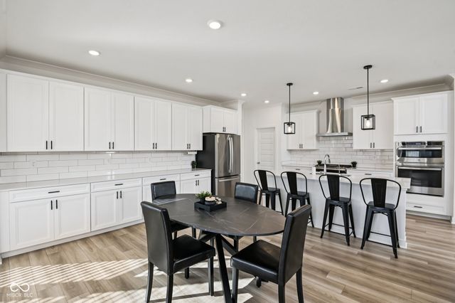 1432 Chatham Hills Boulevard, Westfield, IN 46074