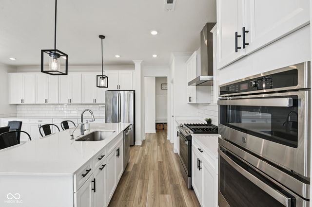 1432 Chatham Hills Boulevard, Westfield, IN 46074