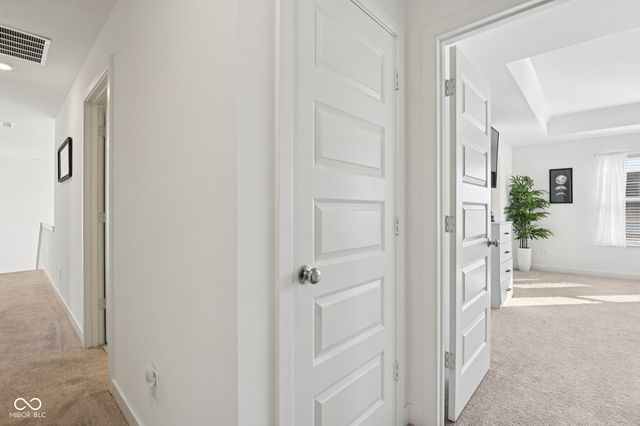 1432 Chatham Hills Boulevard, Westfield, IN 46074