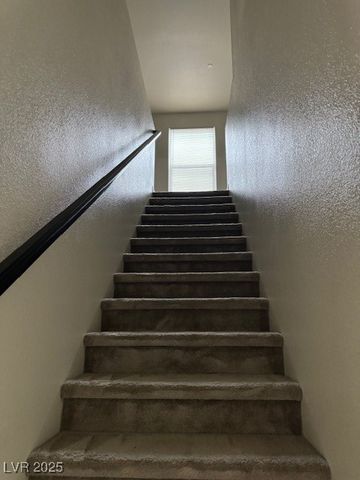 1630 Harvest Pecan Court, Las Vegas, NV 89108