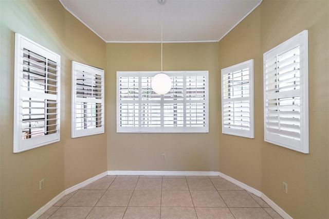 935 PINE SHADOW DRIVE, Apopka, FL 32712