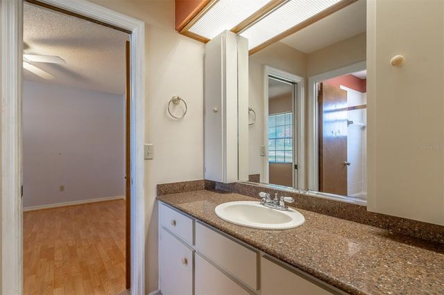 935 PINE SHADOW DRIVE, Apopka, FL 32712