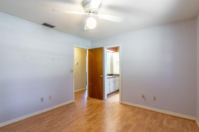 935 PINE SHADOW DRIVE, Apopka, FL 32712