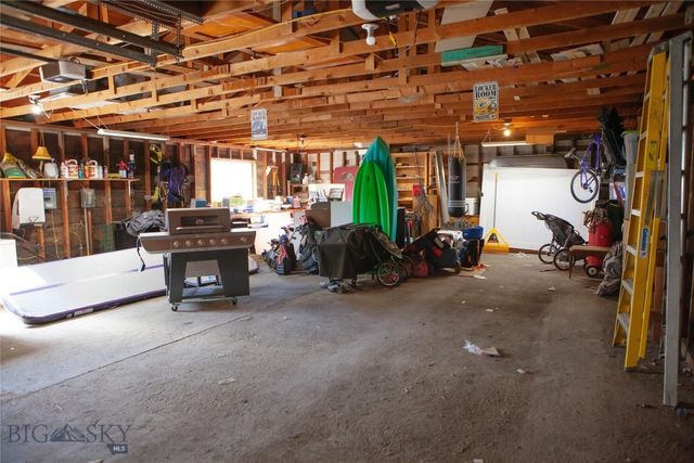 1104 W 4th Street, Anaconda, MT 59711