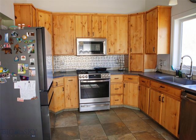 1104 W 4th Street, Anaconda, MT 59711