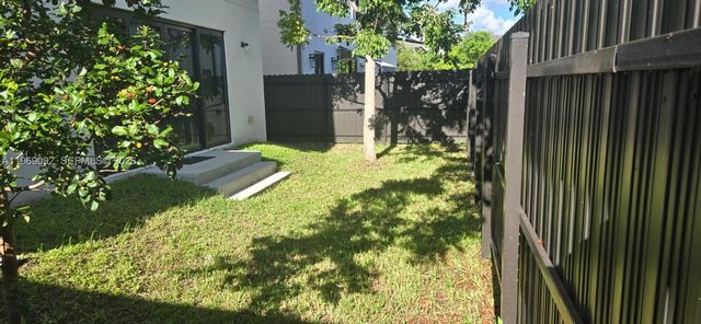 1159 NW 3rd St -, Florida City, FL 33034