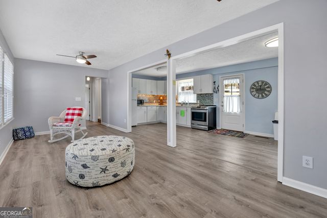 411 Alcovy Road, Mansfield, GA 30055