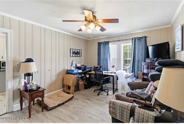 103 W Julian Avenue, Stantonsburg, NC 27883