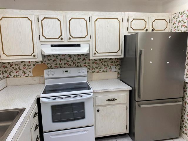 9949 Sandalfoot Boulevard 529, Boca Raton, FL 33428