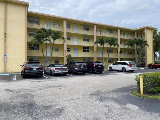 9949 Sandalfoot Boulevard 529, Boca Raton, FL 33428