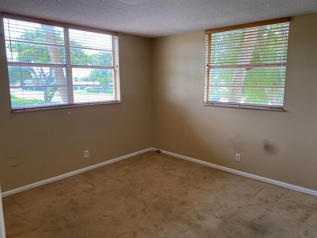 9949 Sandalfoot Boulevard 529, Boca Raton, FL 33428