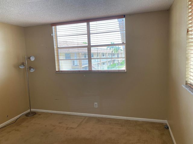 9949 Sandalfoot Boulevard 529, Boca Raton, FL 33428