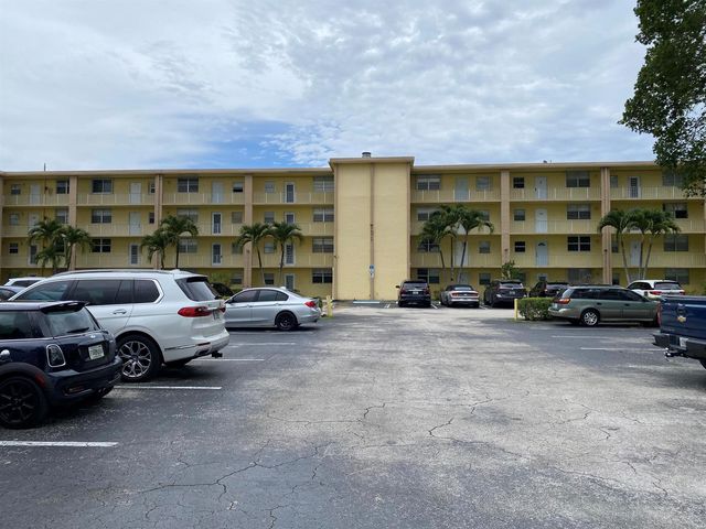 9949 Sandalfoot Boulevard 529, Boca Raton, FL 33428
