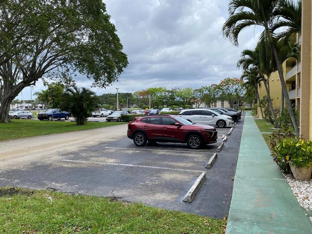 9949 Sandalfoot Boulevard 529, Boca Raton, FL 33428