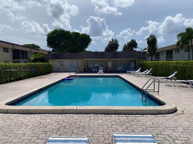 9949 Sandalfoot Boulevard 529, Boca Raton, FL 33428