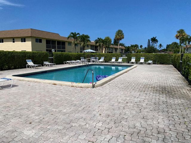9949 Sandalfoot Boulevard 529, Boca Raton, FL 33428