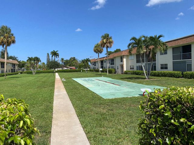 9949 Sandalfoot Boulevard 529, Boca Raton, FL 33428
