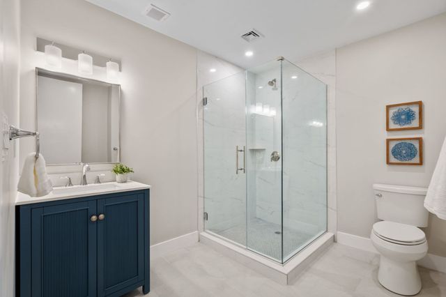 8 Irene Rd, Bedford, MA 01730
