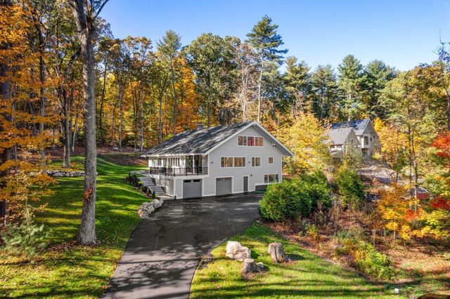 8 Irene Rd, Bedford, MA 01730