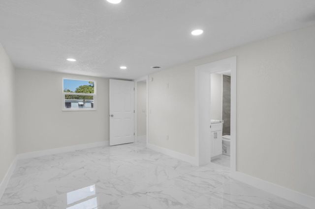 1206 S Ridge Road, Lake Worth, FL 33462