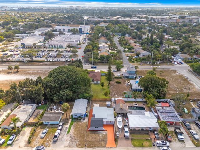 1206 S Ridge Road, Lake Worth, FL 33462