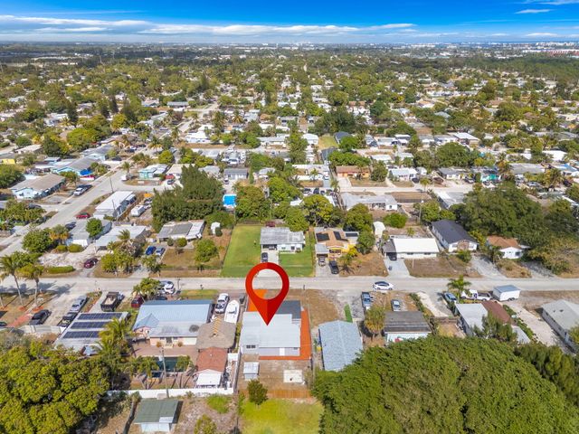 1206 S Ridge Road, Lake Worth, FL 33462