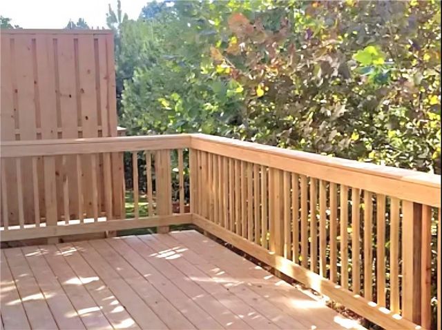 891 Sunset Park Drive, Suwanee, GA 30024