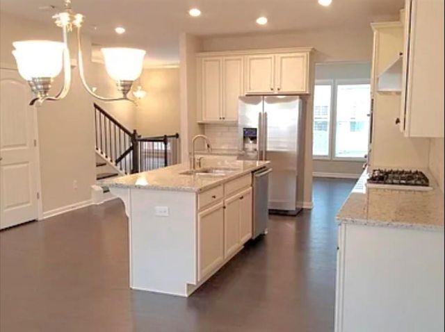 891 Sunset Park Drive, Suwanee, GA 30024