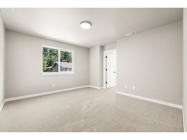 291 Nw MAWRCREST Ave, Gresham, OR 97030
