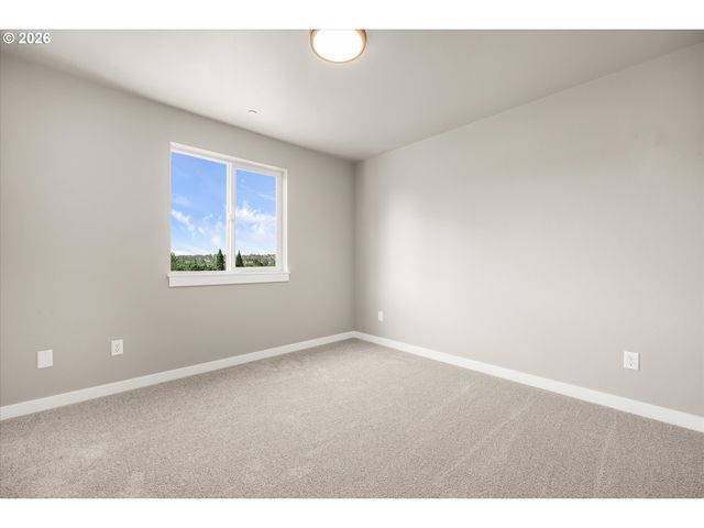 291 Nw MAWRCREST Ave, Gresham, OR 97030
