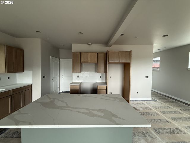 291 Nw MAWRCREST Ave, Gresham, OR 97030