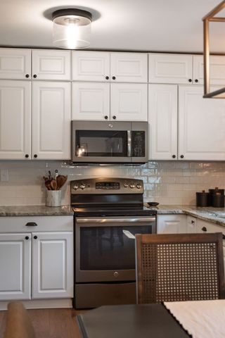5034 Regent Dr, Nashville, TN 37220