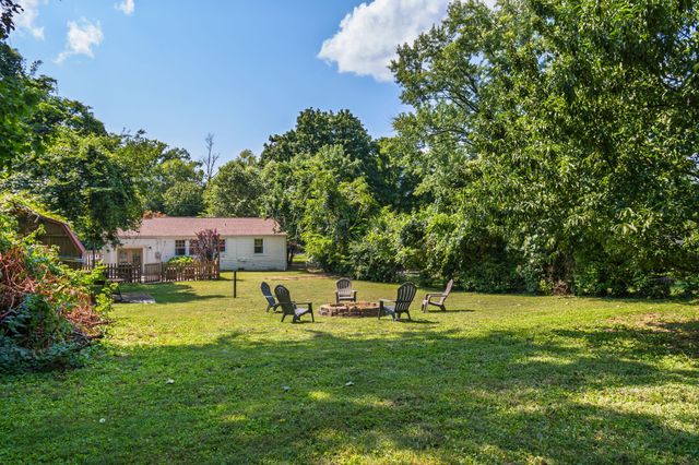 5034 Regent Dr, Nashville, TN 37220