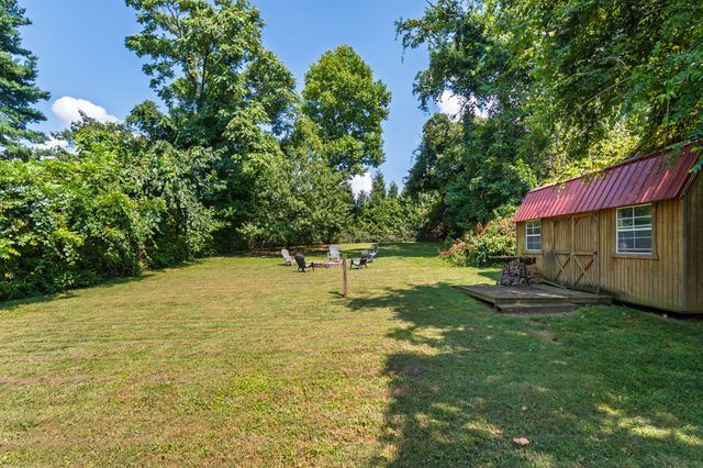 5034 Regent Dr, Nashville, TN 37220
