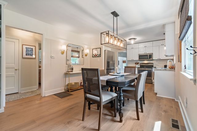 5034 Regent Dr, Nashville, TN 37220