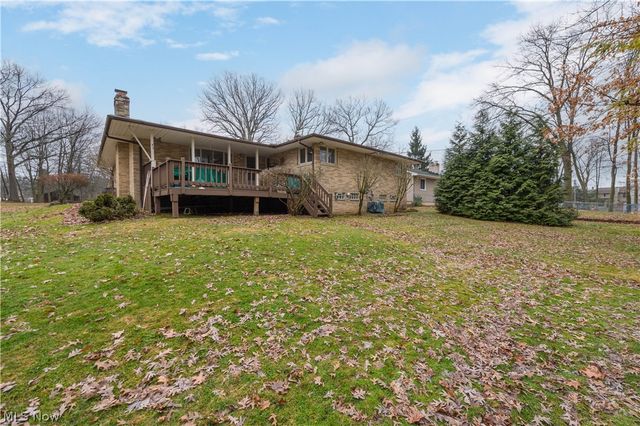 7408 Wake Robin Drive, Parma, OH 44130