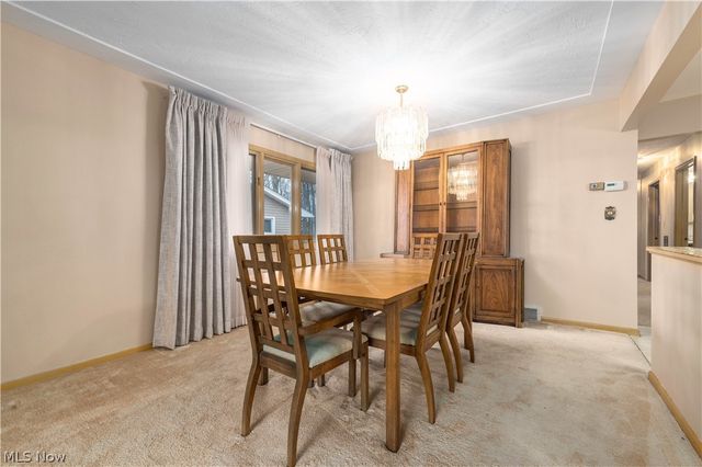 7408 Wake Robin Drive, Parma, OH 44130