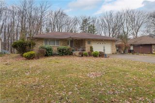 7408 Wake Robin Drive, Parma, OH 44130