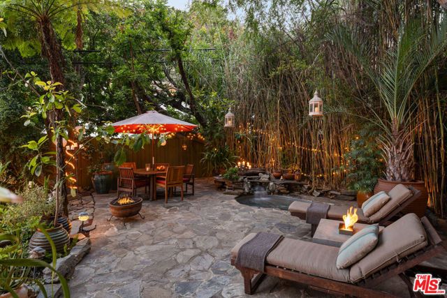 1928 Weepah Way, Los Angeles, CA 90046