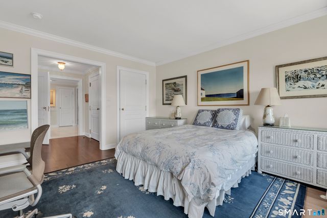 8 Stonington Commons 22, Stonington, CT 06378