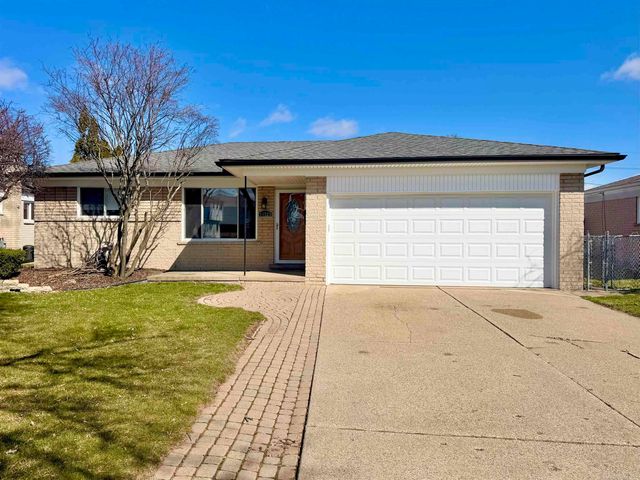 11223 Hemlock Dr Drive, Sterling Heights, MI 48312