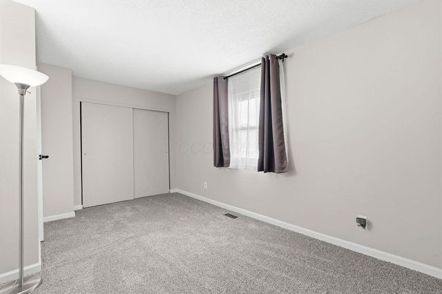 7631 Flynnway Drive, 137, Columbus, OH 43085