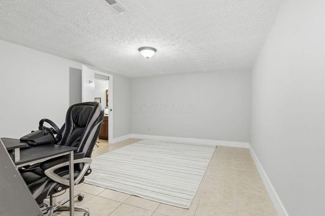 7631 Flynnway Drive, 137, Columbus, OH 43085