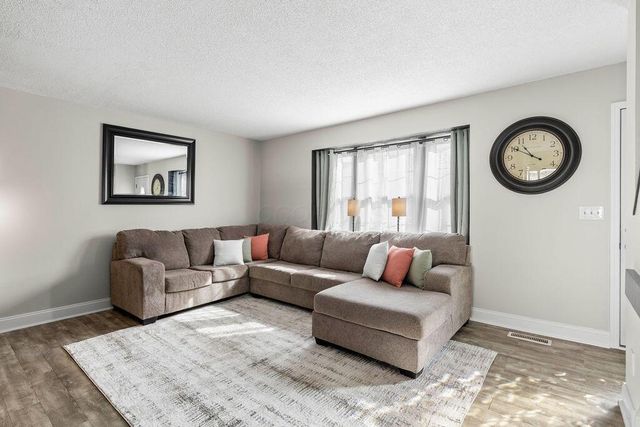 7631 Flynnway Drive, 137, Columbus, OH 43085