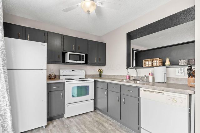 7631 Flynnway Drive, 137, Columbus, OH 43085