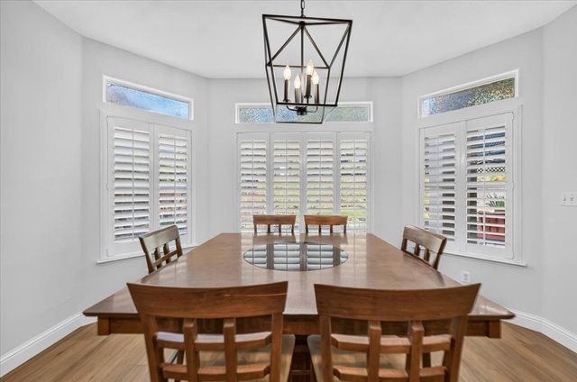10283 N Sterling Lane, Fresno, CA 93730
