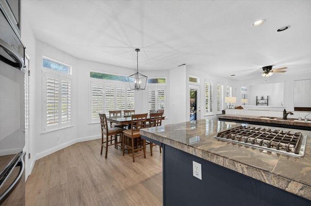 10283 N Sterling Lane, Fresno, CA 93730