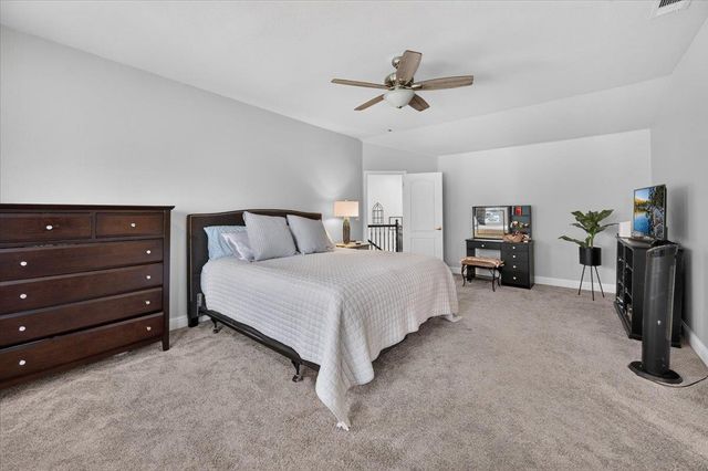 10283 N Sterling Lane, Fresno, CA 93730